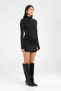 BENNI Veda Mini Dress In Black | Size AU 8 for rent on The Volte - image 3