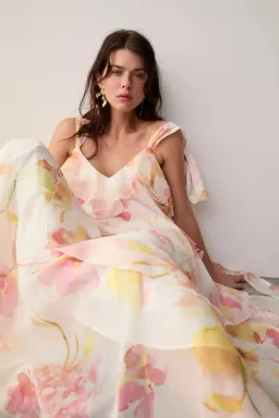🌸New AJE Gracie Tiered Ruffle Maxi Dress – Wildflowers Floral Pink 10 AU 🌸 for rent on The Volte - image 1