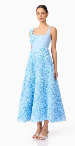 Elliatt- Kaia Floral Maxi Dress- Blue- Size XL for rent on The Volte - image 3