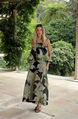 Elliatt Elysia Tiered Gown in Black & Green Floral Size M for rent on The Volte - image 1