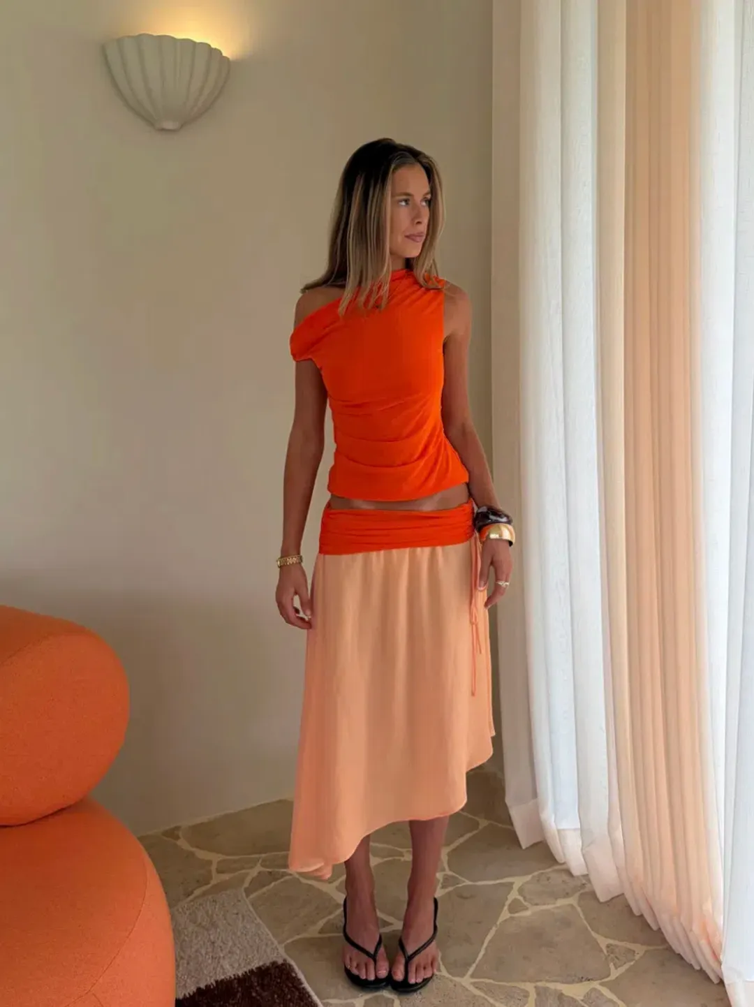 Desero Jacare Provence Set Orange 6 for rent on The Volte - main image