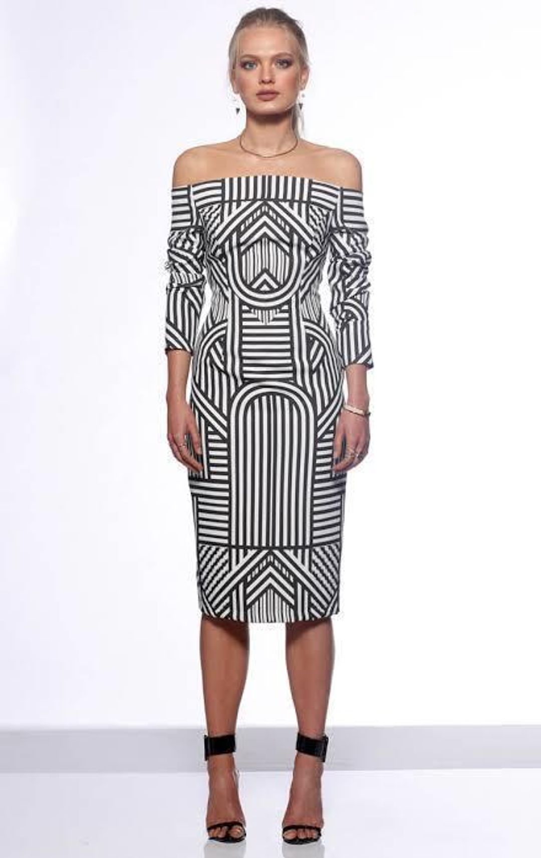 Pasduchas Bauhaus Shoulder Midi Size 10 for rent on The Volte - main image