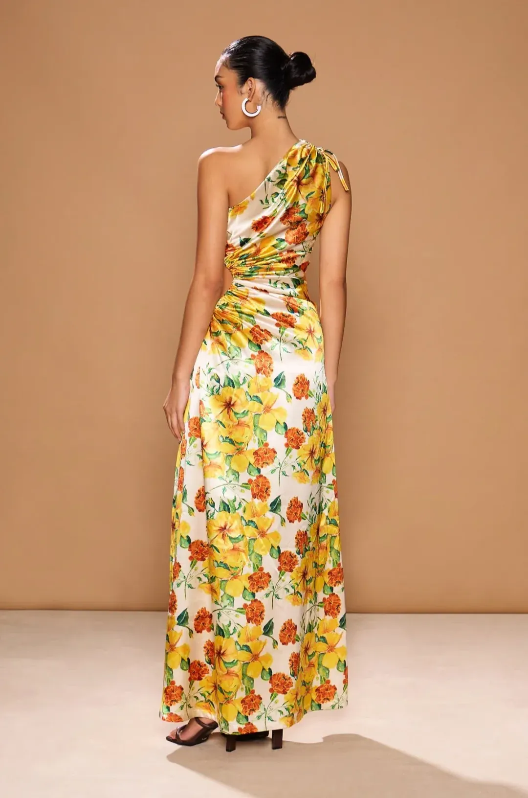 Sonya Moda Nour Yarden floral maxi size 8 for rent on The Volte - main image