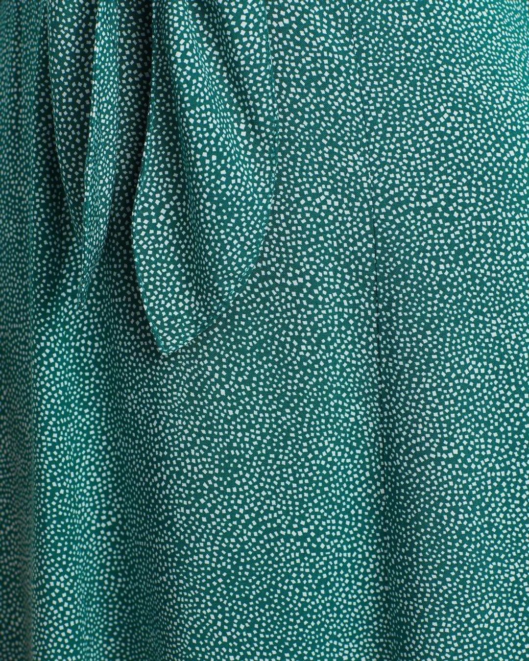 Auguste Diamond Rumba Sleeved Mini Dress size 6 for rent on The Volte - main image