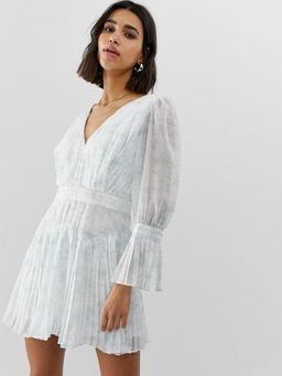 Stevie May Sky Settlement Mini Dress white Size 8 for rent on The Volte - image 4