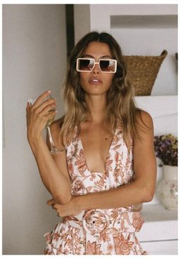 Shona Joy Carolina Tiered Midi Dress Print Size 8 for rent on The Volte - image 4