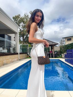 Issy Poem Midi Dress White Size 6 for rent on The Volte - image 3