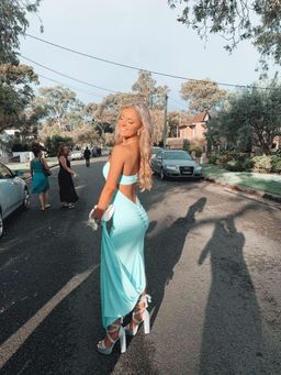 Amy Taylor Talieka Gown Baby Aqua Size 2 for rent on The Volte - image 5