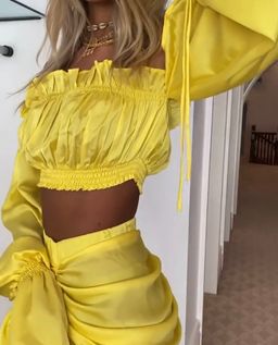 Khirzad Femme Gitana Top And Roma Runch Skirt Set Yellow Size 6 for rent on The Volte - image 3