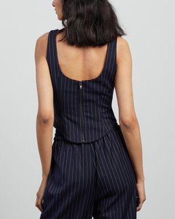 Mossman The Midnight Sky Top Print Size 6 for rent on The Volte - image 2