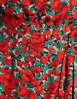 Tussah Hamptons Mini Dress Red Floral Size 12 for rent on The Volte - image 5