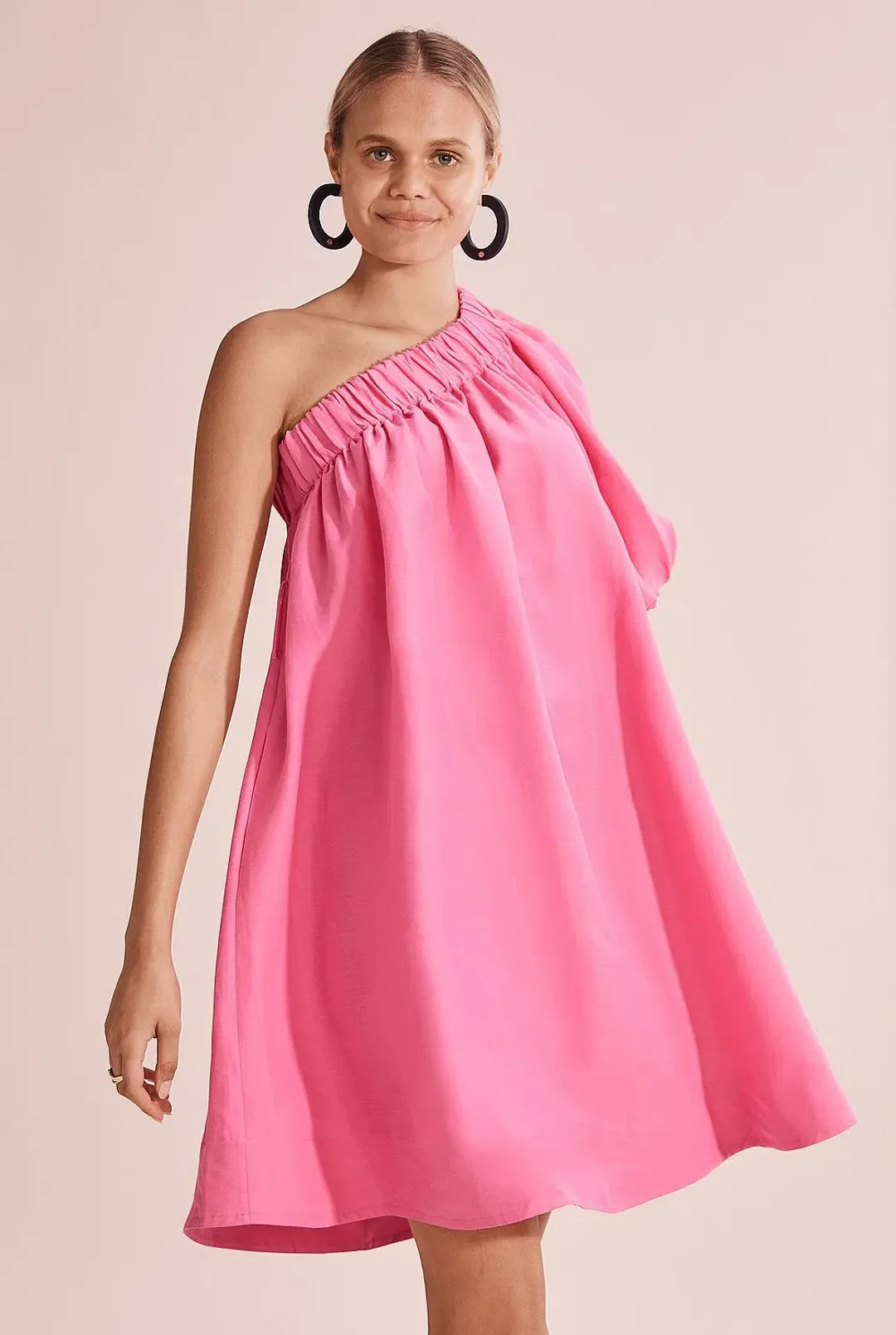 Country Road One Shoulder Bubble Dress Pink Size 4 for rent on The Volte - main image
