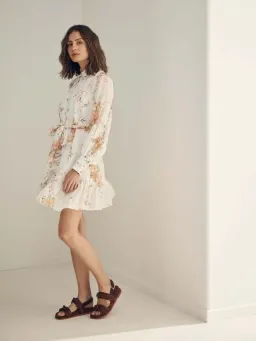 Oak Meadow Emmeline Playdress Size L for rent on The Volte - image 4