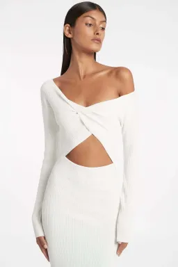  Sir the Label Kelvin Off Shoulder Dress White Size 6 for rent on The Volte - image 2