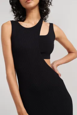 Henne Olympia Dress Black Size 8 for rent on The Volte - image 5