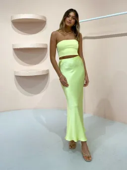 Bec and Bridge Citrus Sweetie Set Yellow Size 6  for rent on The Volte - image 3