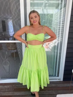 Steele Cameron & Austin Set Green Size 10 for rent on The Volte - image 1