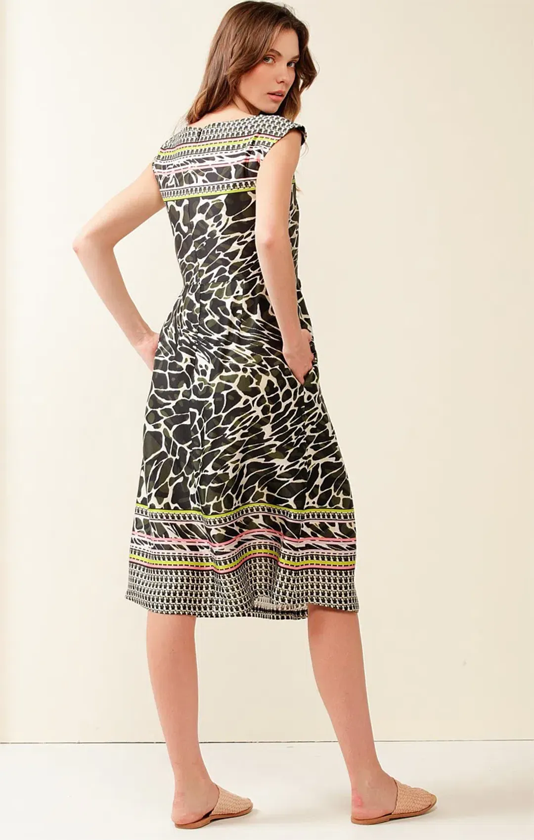 Sacha Drake Mt Cootha Cotton Cap Sleeve V Neck Dress Print Size 16 for rent on The Volte - main image