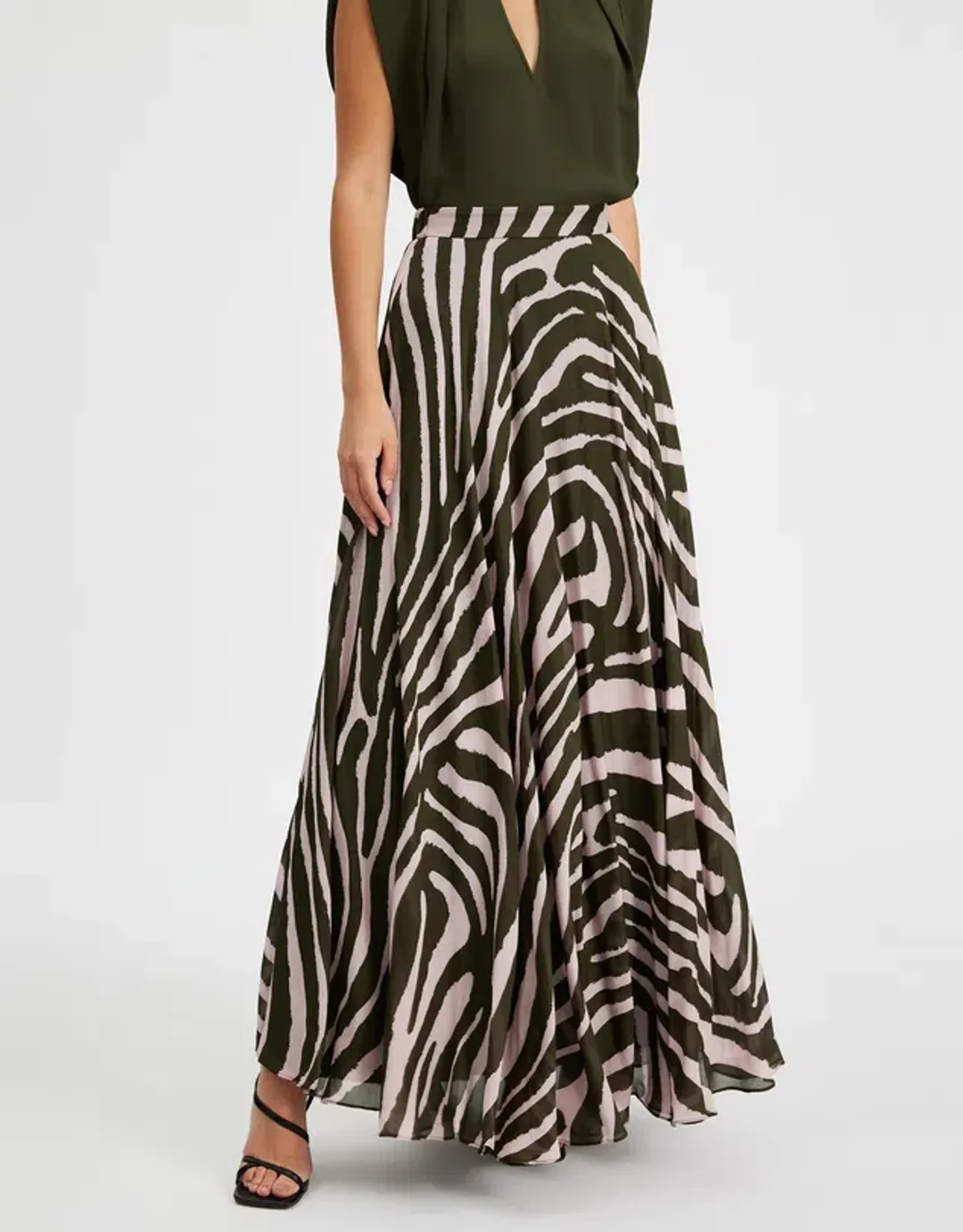 Sass and Bide Wild Miracle Skirt Print Size 6 for rent on The Volte - main image