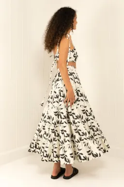 Palm Noosa Happy Hour Crop and Skirt Set Print Size 6 for rent on The Volte - image 5