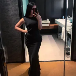 Camilla & Marc Grazia Draped Sleeveless Evening Gown Black Size 6 for rent on The Volte - image 2