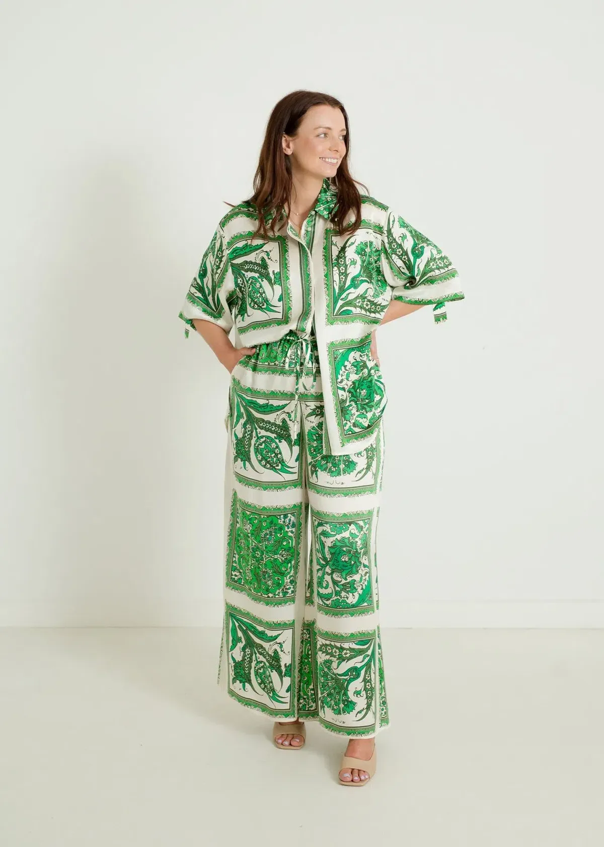 Alemais Lucille Lounge Shirt and Pants Set Print Size AU 6 for rent on The Volte - main image