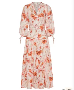 Kivari Penny Maxi Dress Print Size 12 for rent on The Volte - image 4