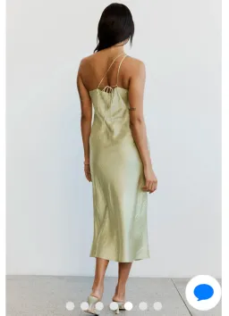 Third Form Crush Bias One Shoulder Midi Dress Apple Green Size 8 for rent on The Volte - image 3