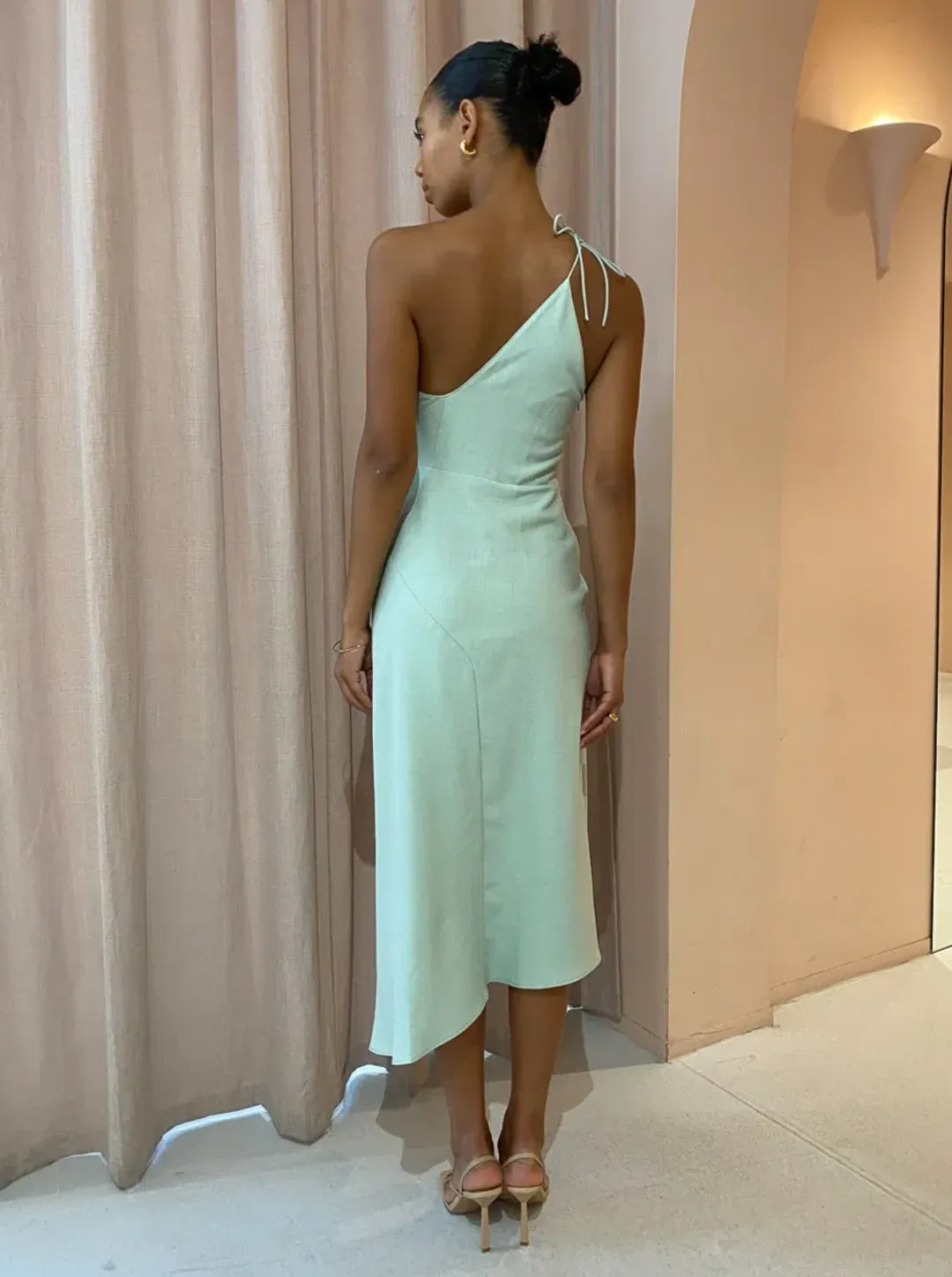 One Fell Swoop Iris Midi Dress Mint Pastel Size 6 for rent on The Volte - main image
