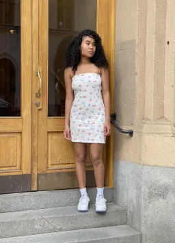 Djerf Avenue Tube Dress Summer Berries Print Size 6 for rent on The Volte - image 1