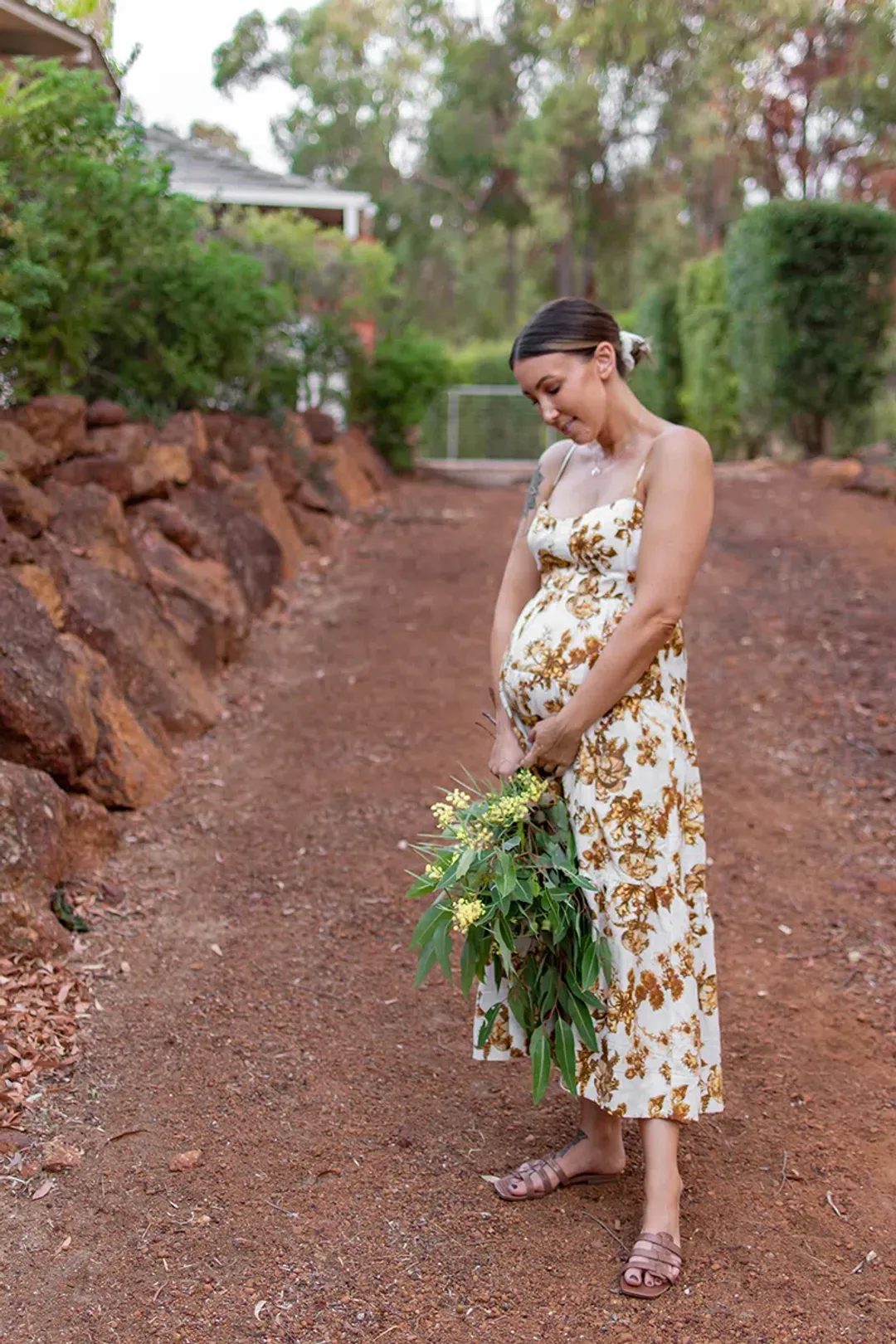 Shona Joy Bella Linen Corded Tiered Midi Dress Print Size 10 for rent on The Volte - main image