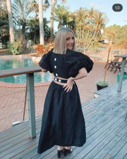 C/MEO Disperse Short Sleeve Dress Black Size 6 for rent on The Volte - image 4