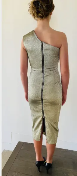 Alex Perry One Shoulder Dress Gold Size 6 for rent on The Volte - image 2
