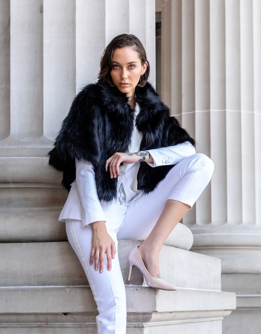 Unreal Fur Nord Cape Black One Size for rent on The Volte - main image