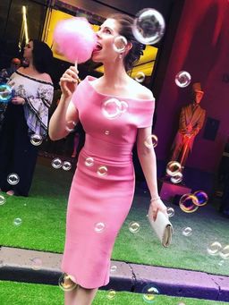 Scanlan Theodore Milano Crepe Knit Dress Pink Size 10 for rent on The Volte - image 3