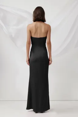 Lexi Magnolia Dress Black Size 10 for rent on The Volte - image 3