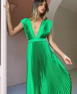 L'idee Gala Gown Bright Green Size 10 for rent on The Volte - image 3