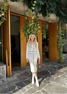 Louis Vuitton Petite Boite Chapeau for rent on The Volte - image 4