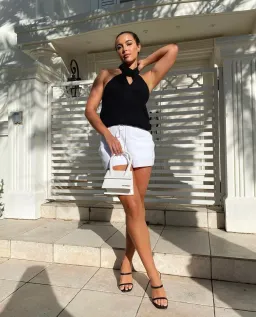 Jacquemus Le Chiquito Moyen Bag White for rent on The Volte - image 2