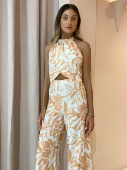 Issy Reflection Jumpsuit Paradise Print Size 6 for rent on The Volte - image 2
