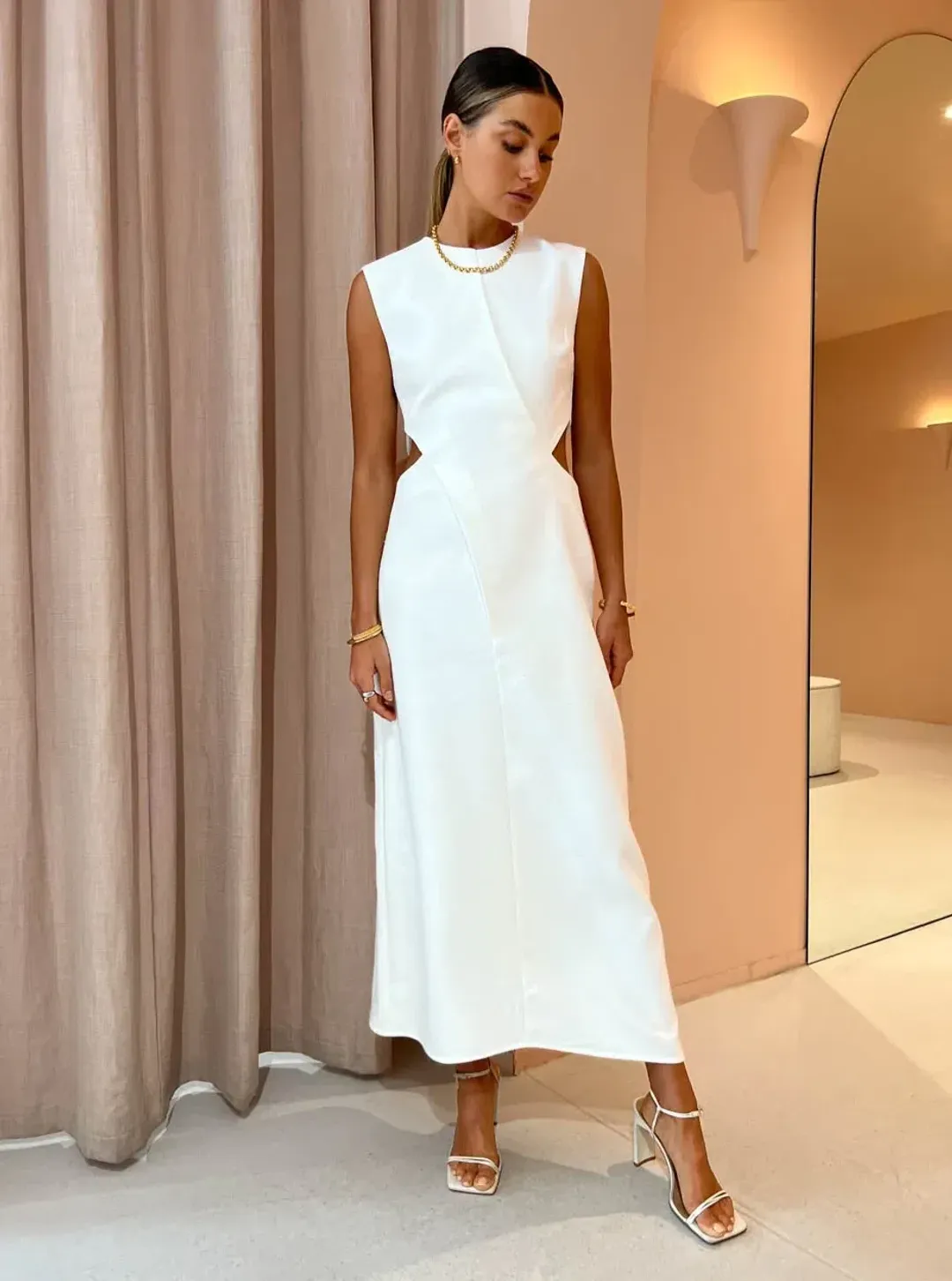 Camilla & Marc Hoxton Sleeveless Dress in Cream Size 6 for rent on The Volte - main image
