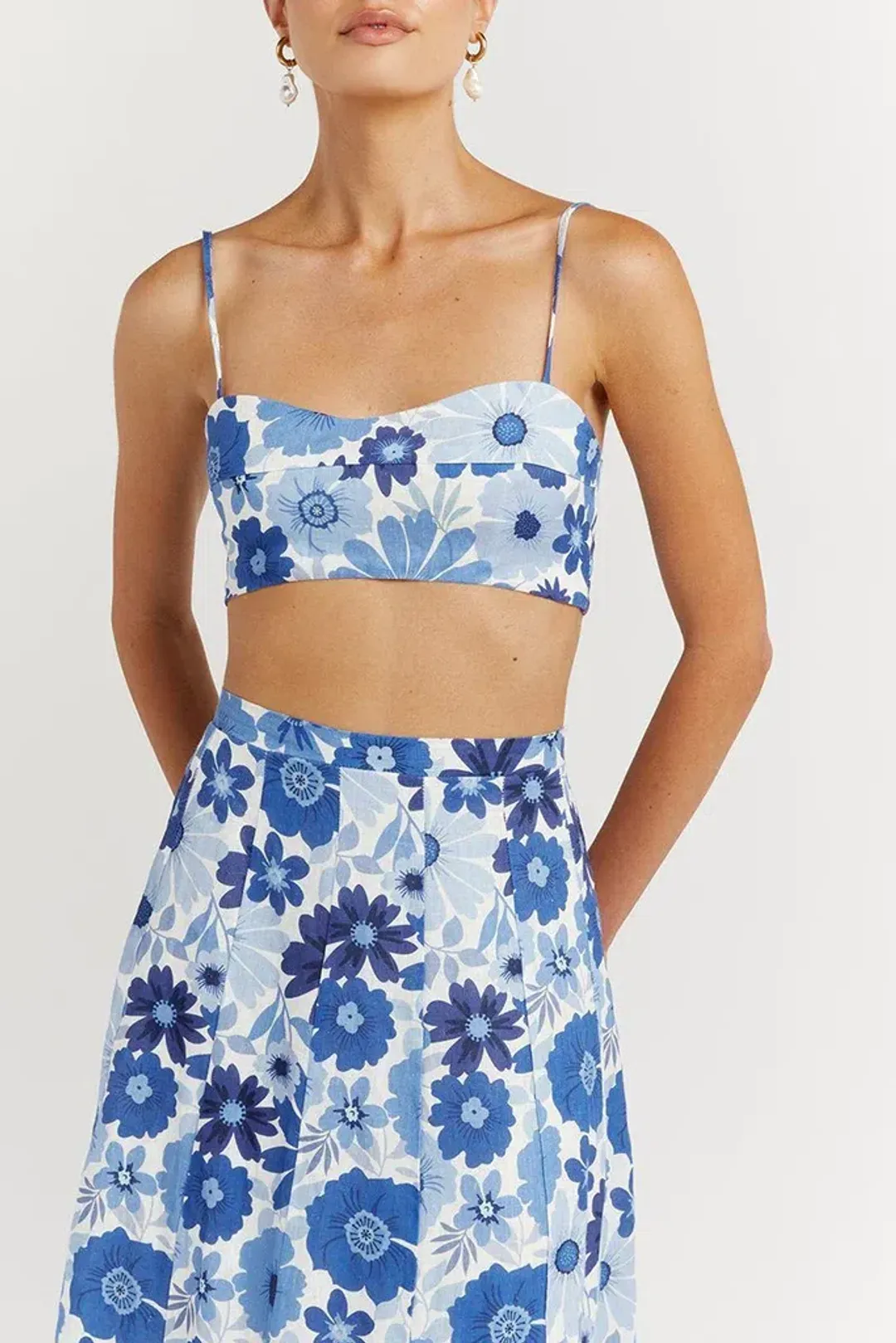 Dissh Lori Bloom Linen Curve Crop Top and Skirt Set Blue Size 8 for rent on The Volte - main image