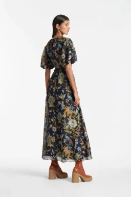 Lilian Puff Sleeve Maxi Dress In Delia Print Size 3 / AU 12 for rent on The Volte - image 3