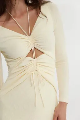 Significant Other Marie Dress Butter Yellow Size 6 for rent on The Volte - image 2