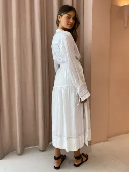 Shona Joy Adriana Linen Long Sleeve Midi Dress in Rice White Size 10 for rent on The Volte - image 4