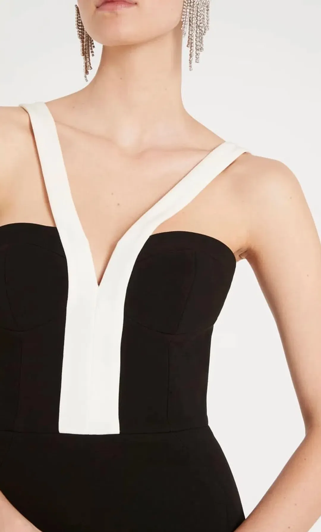 Rebecca Vallance Hepburn Full Length Gown Black Size 12 for rent on The Volte - main image