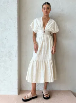 Sovere Lucid Midi Dress in Porcelain Size 10 / M for rent on The Volte - image 5
