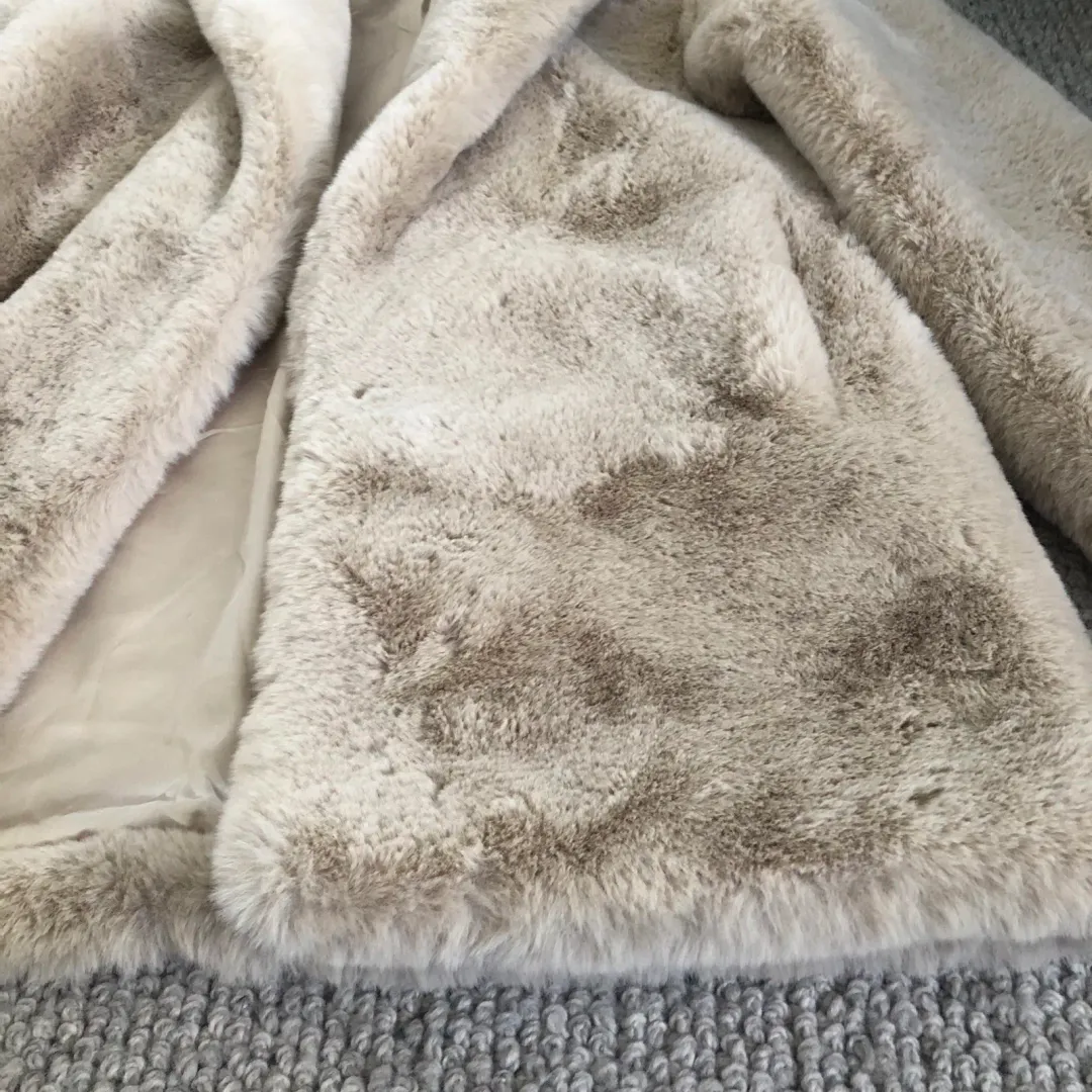 San Sloane Crawford Faux Fur Jacket Light Tan Size XS / Au 6 for rent on The Volte - main image