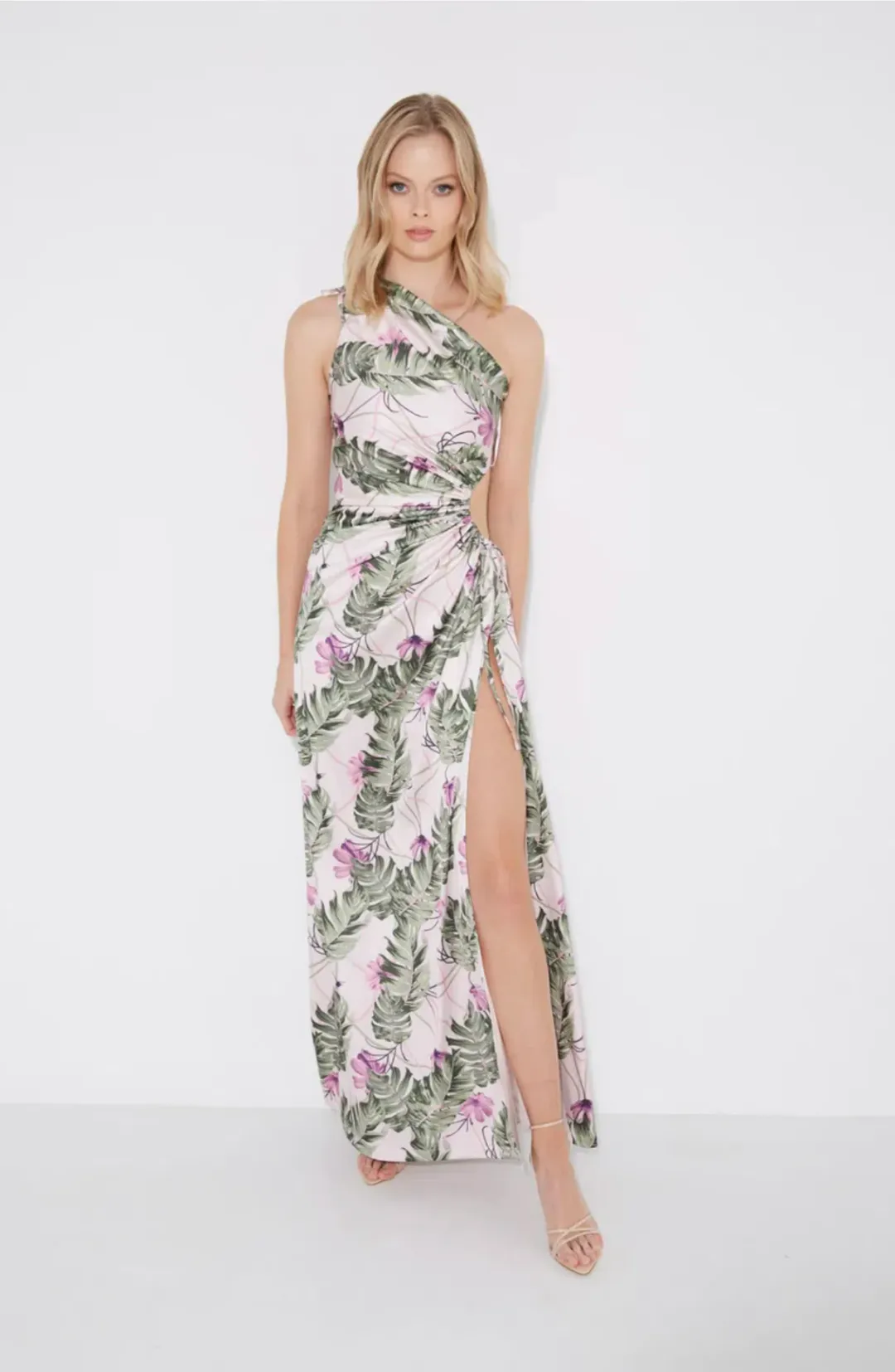 Sonya Moda Palm Maxi Dress Print Size 10 for rent on The Volte - main image