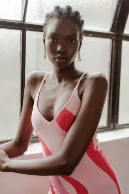 St Cloud Margarita Wave Knit Midi Dress Pink Size XS / Au 6 for rent on The Volte - image 5